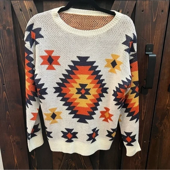 Aztec Sweater —- Stunning boho style - Picture 3 of 4